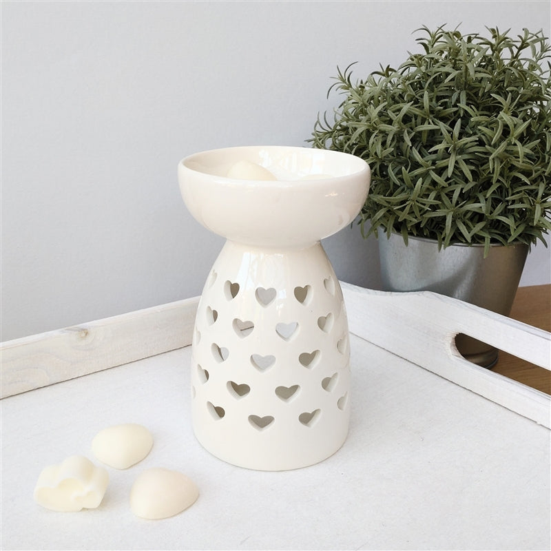 Deep Dish Heart Cutout Wax Burner