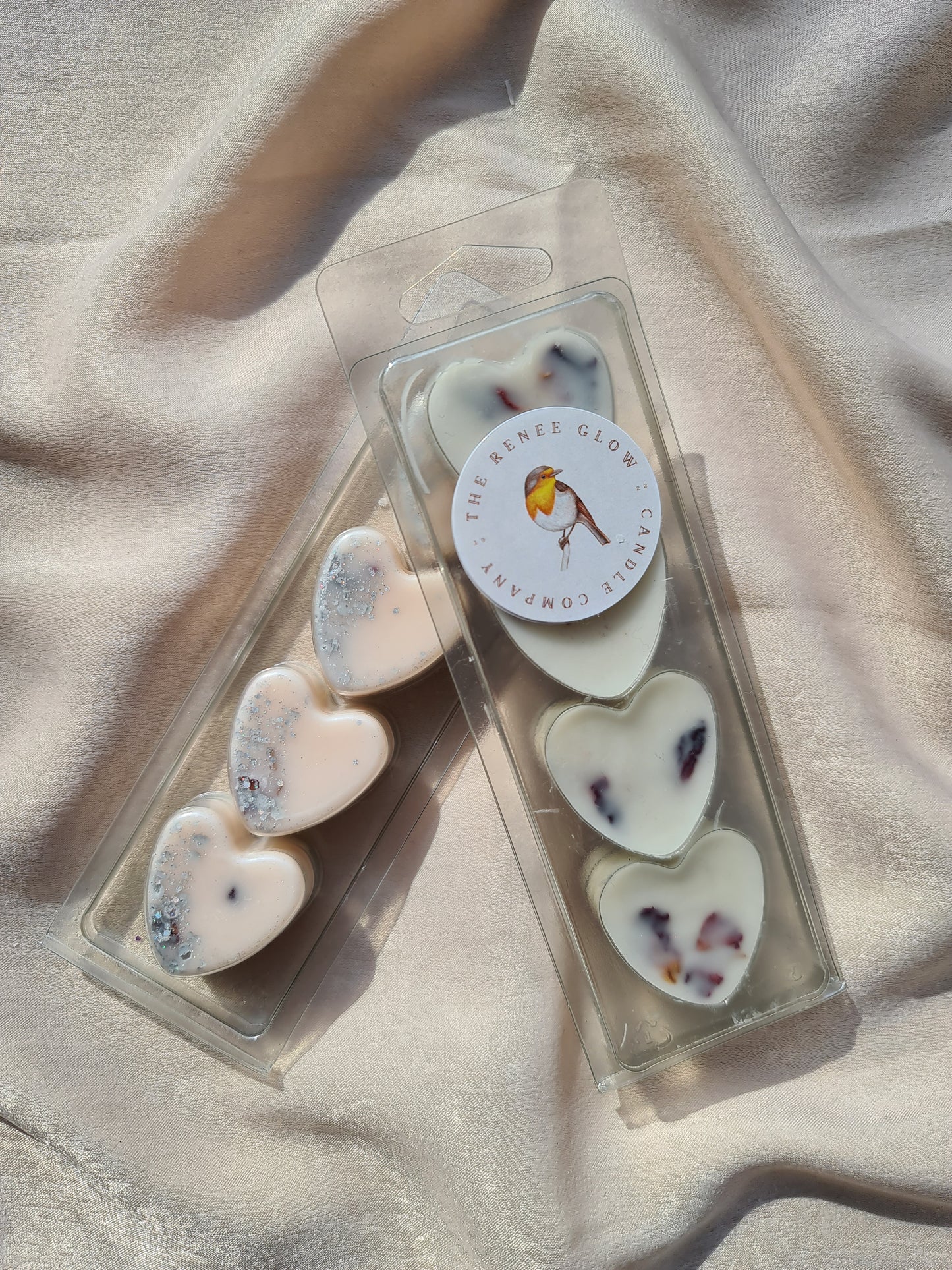 Winter Rose & Pink Pepper | Wax Melt Heart Clamshell